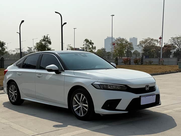 Фото 3 - Honda Civic