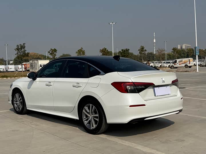 Фото 6 - Honda Civic