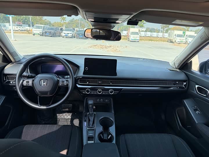 Фото 9 - Honda Civic