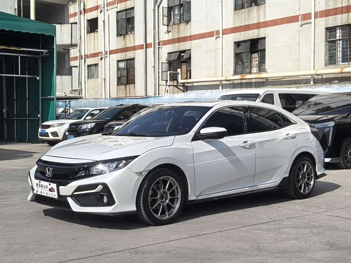 Фото 1 - Honda Civic