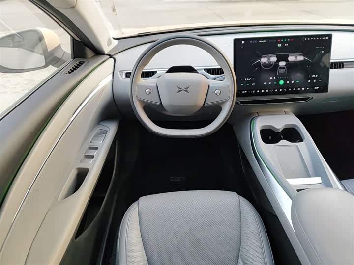 Фото 3 - XPeng Mona M03