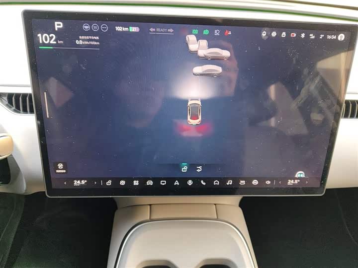 Фото 4 - XPeng Mona M03