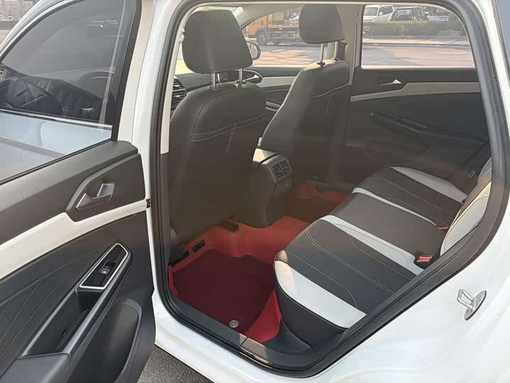 Фото 6 - Jetta VS7