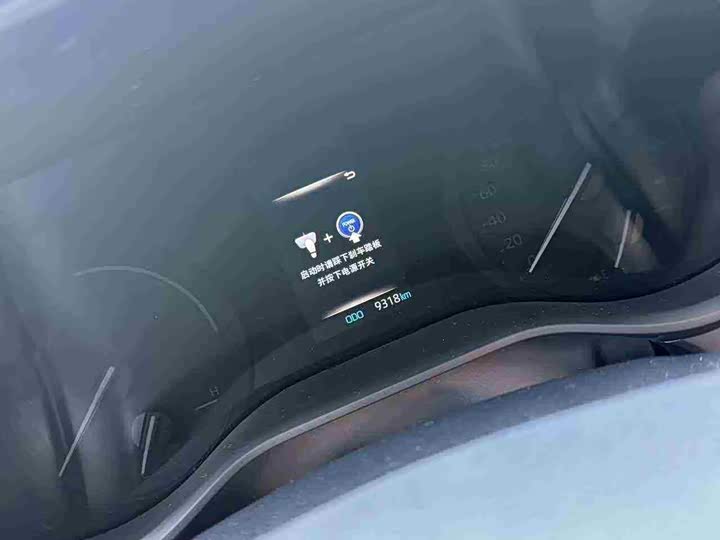 Фото 9 - Toyota Granvia