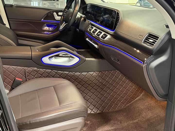 Фото 9 - Mercedes-Benz GLE-Class