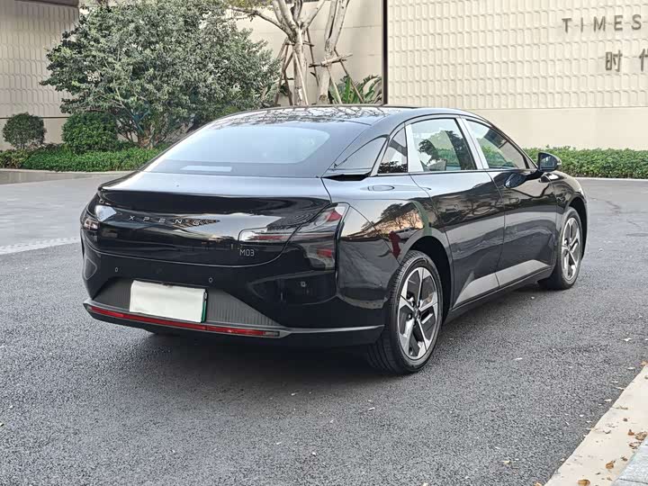 Фото 4 - XPeng Mona M03