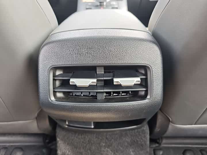 Фото 8 - BYD Qin Plus