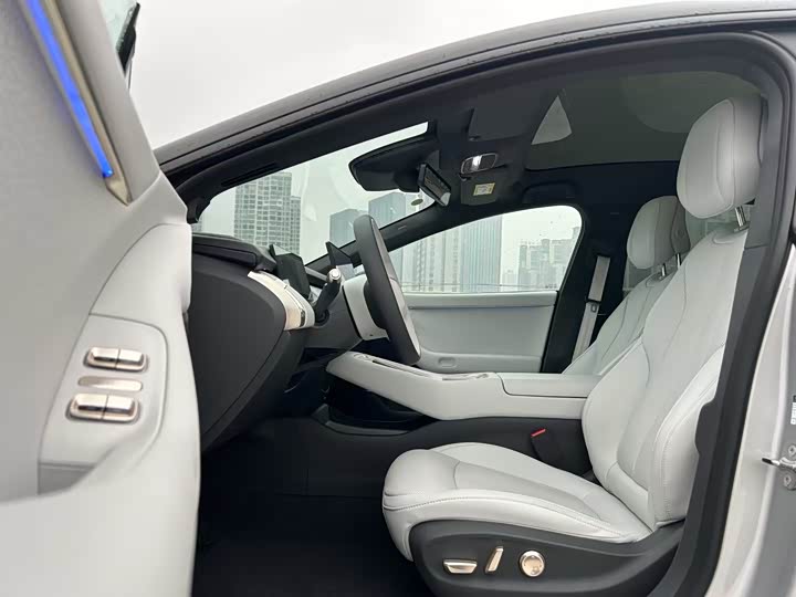 Фото 9 - XPeng F57