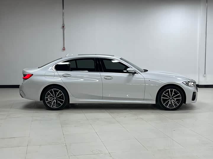 Фото 6 - BMW 3 Series