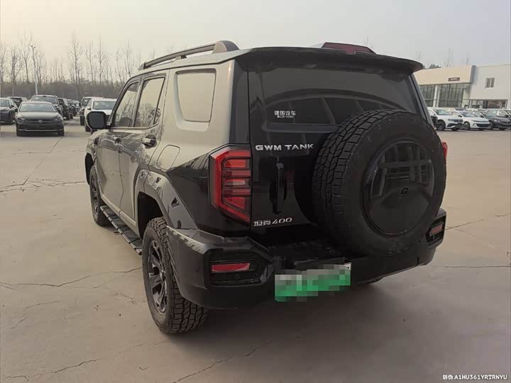 Фото 3 - Tank 400 Hybrid