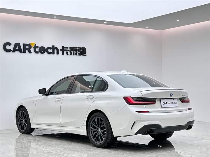 Фото 3 - BMW 3 Series