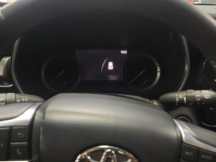 Фото 3 - Toyota Highlander