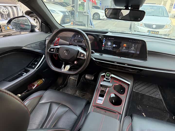 Фото 8 - MG Motor 7