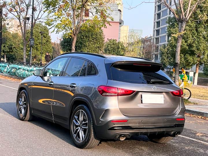 Фото 4 - Mercedes-Benz GLA-Class AMG