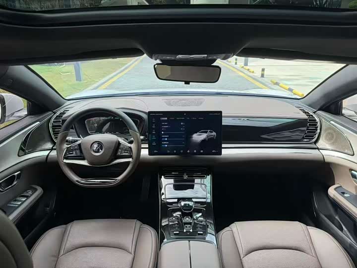 Фото 3 - BYD Han