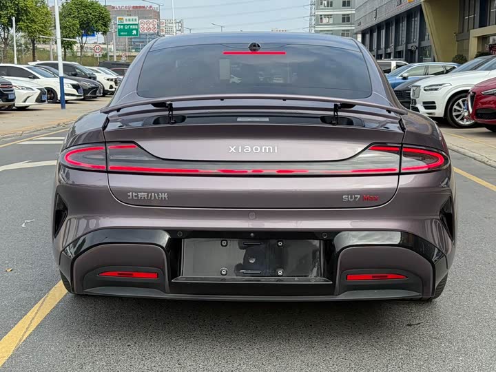 Фото 8 - Xiaomi SU7