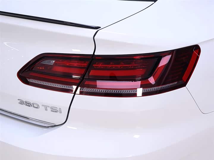 Фото 9 - Volkswagen CC