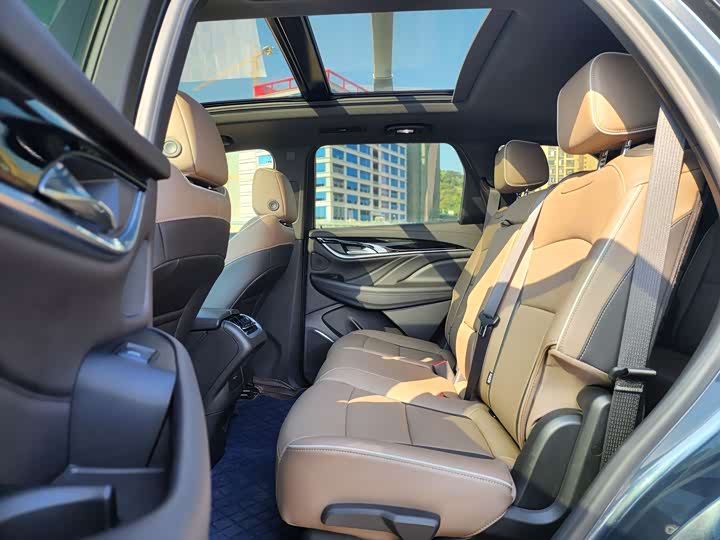 Фото 9 - Buick Enclave