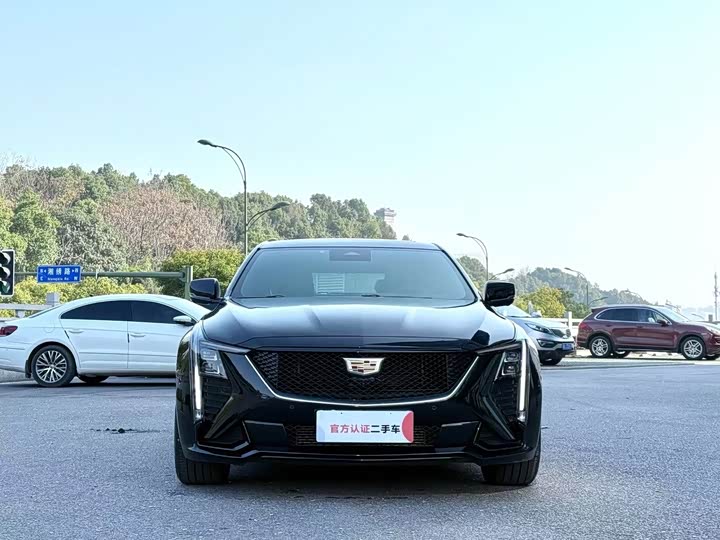 Фото 2 - Cadillac CT5