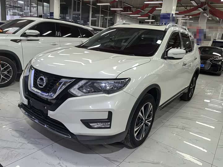 Фото 1 - Nissan X-Trail