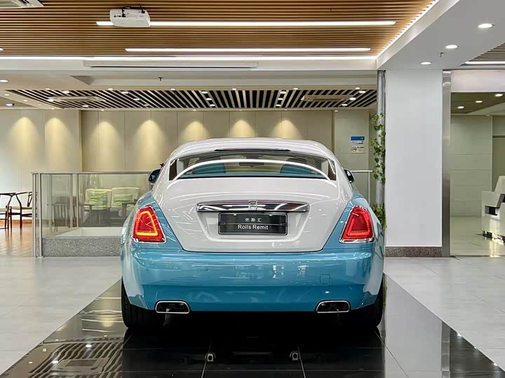 Фото 6 - Rolls-Royce Wraith