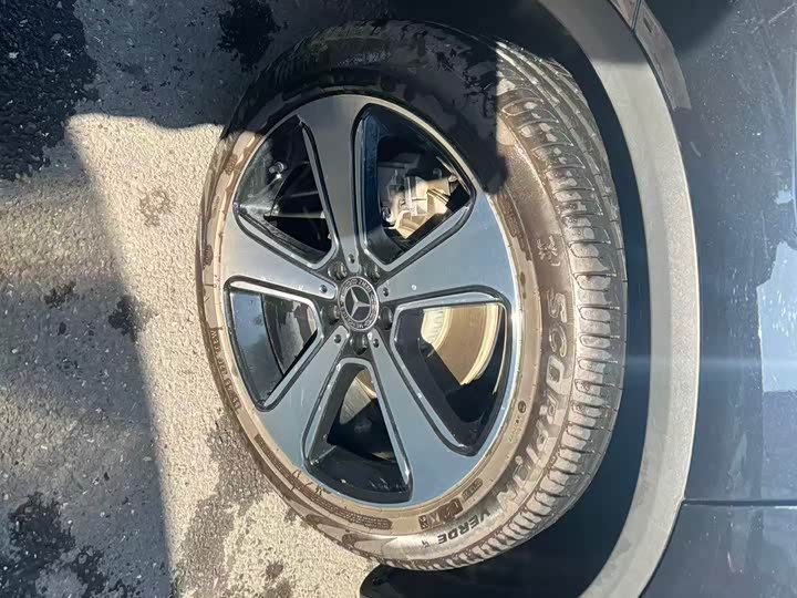 Фото 9 - Mercedes-Benz GLC-Class