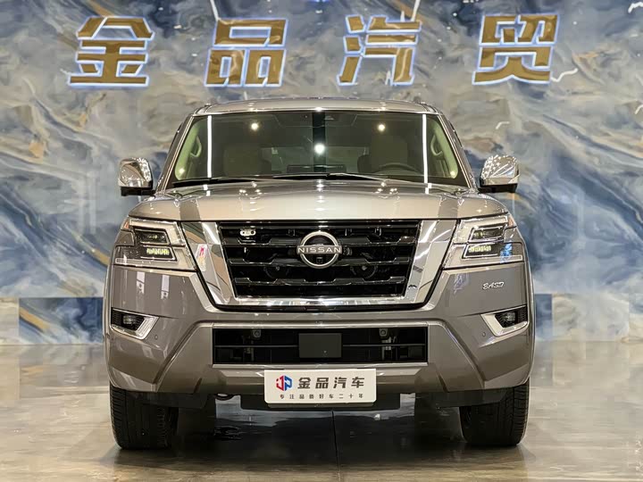 Фото 2 - Nissan Armada