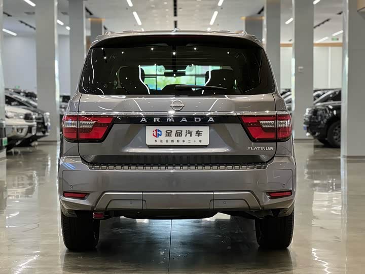 Фото 5 - Nissan Armada