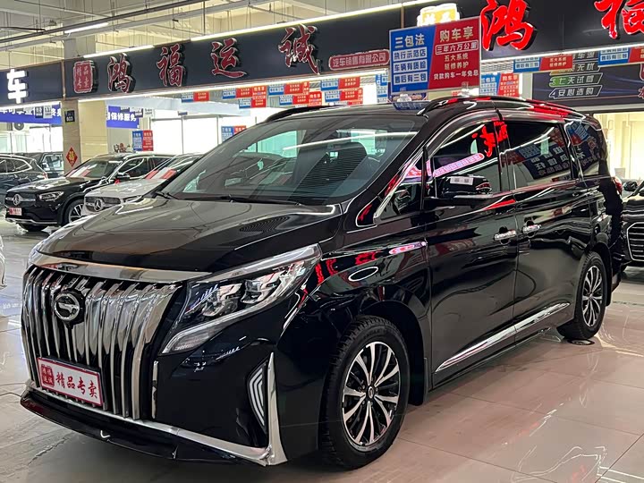 Фото 1 - GAC Trumpchi M8