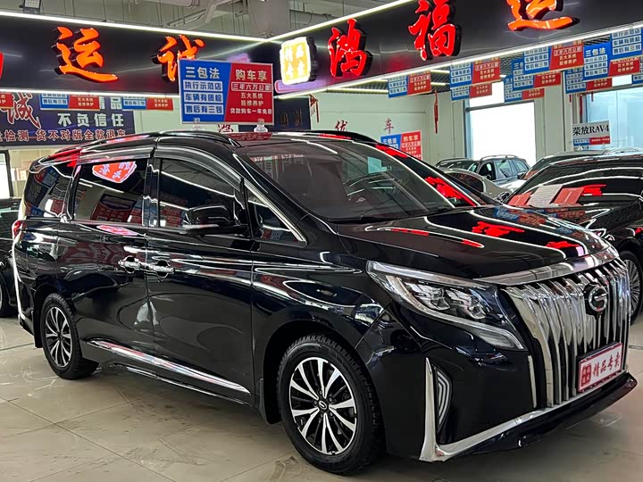 Фото 3 - GAC Trumpchi M8