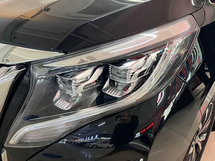 Фото 9 - GAC Trumpchi M8