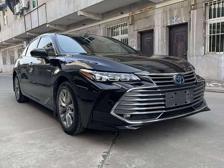 Фото 3 - Toyota Avalon