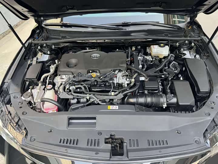 Фото 9 - Toyota Avalon