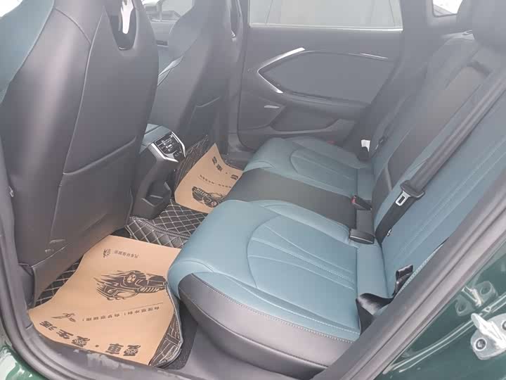 Фото 7 - MG Motor 7