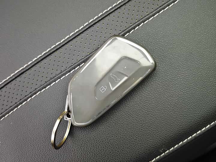 Фото 6 - Volkswagen Talagon