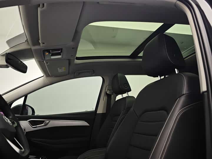 Фото 8 - Volkswagen Talagon