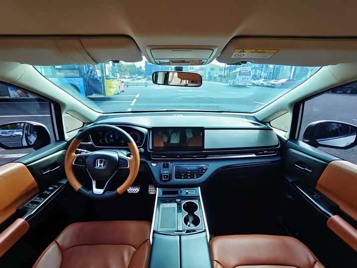 Фото 5 - Honda Odyssey