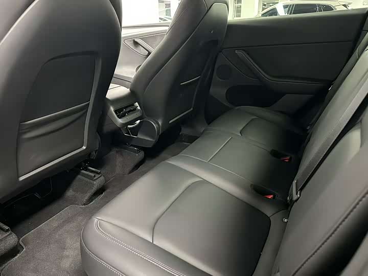 Фото 7 - Tesla Model Y