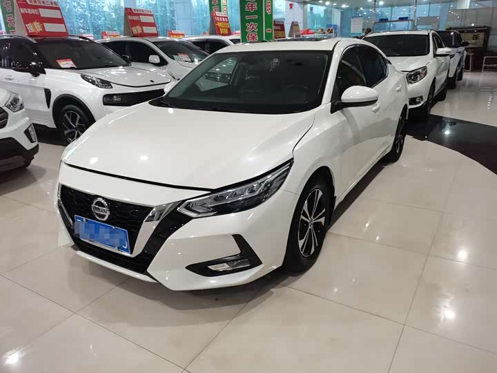 Фото 2 - Nissan Sylphy