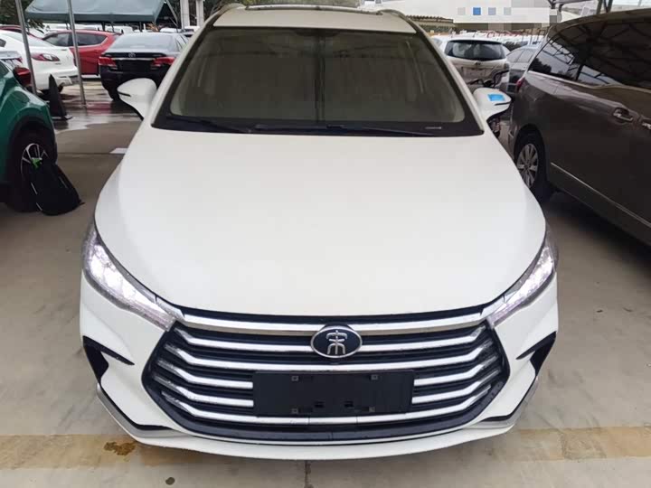 Фото 3 - BYD Song Max