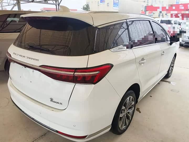 Фото 7 - BYD Song Max