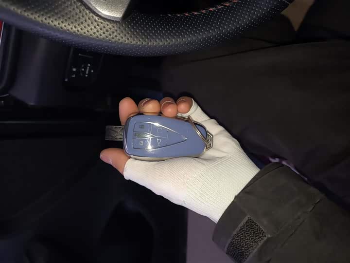 Фото 9 - Changan Oshan X5