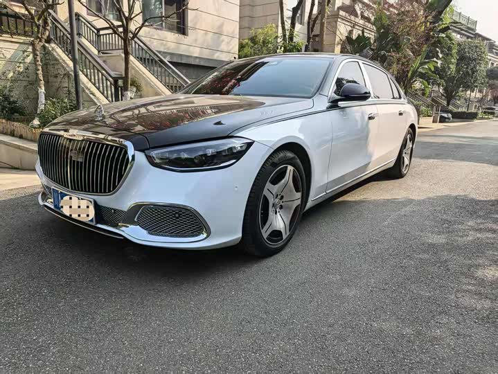 Фото 1 - Mercedes-Benz Maybach S-Class