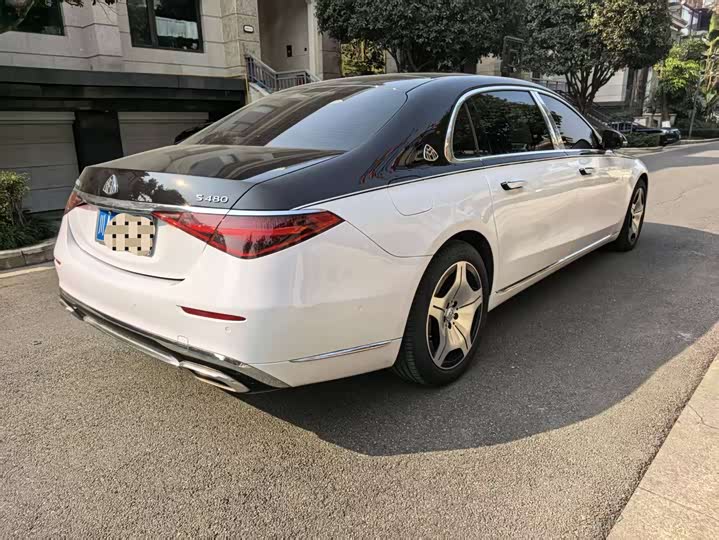 Фото 4 - Mercedes-Benz Maybach S-Class