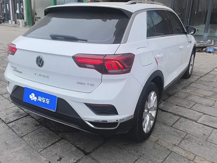 Фото 3 - Volkswagen T-Roc