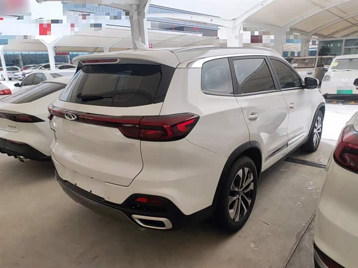 Фото 7 - Chery Tiggo 8