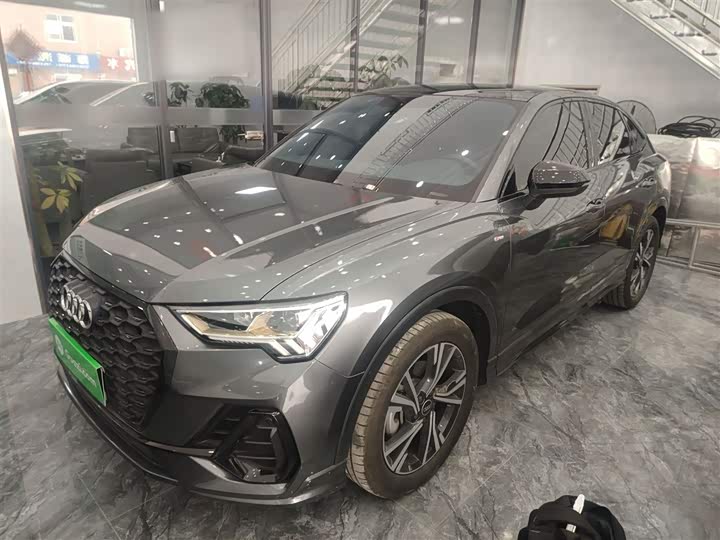 Фото 2 - Audi Q3 Sportback