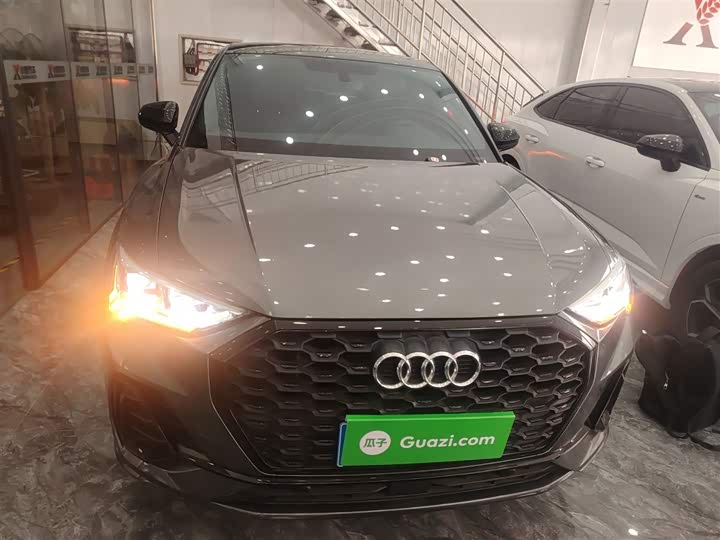 Фото 3 - Audi Q3 Sportback