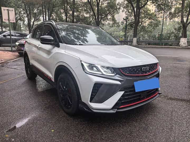 Фото 3 - Geely Coolray