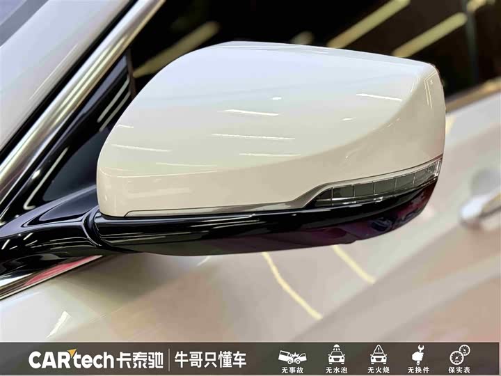 Фото 9 - Cadillac CT6